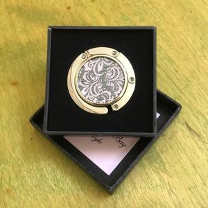 NIB Handbag caddy silver tone/ pink/ gray